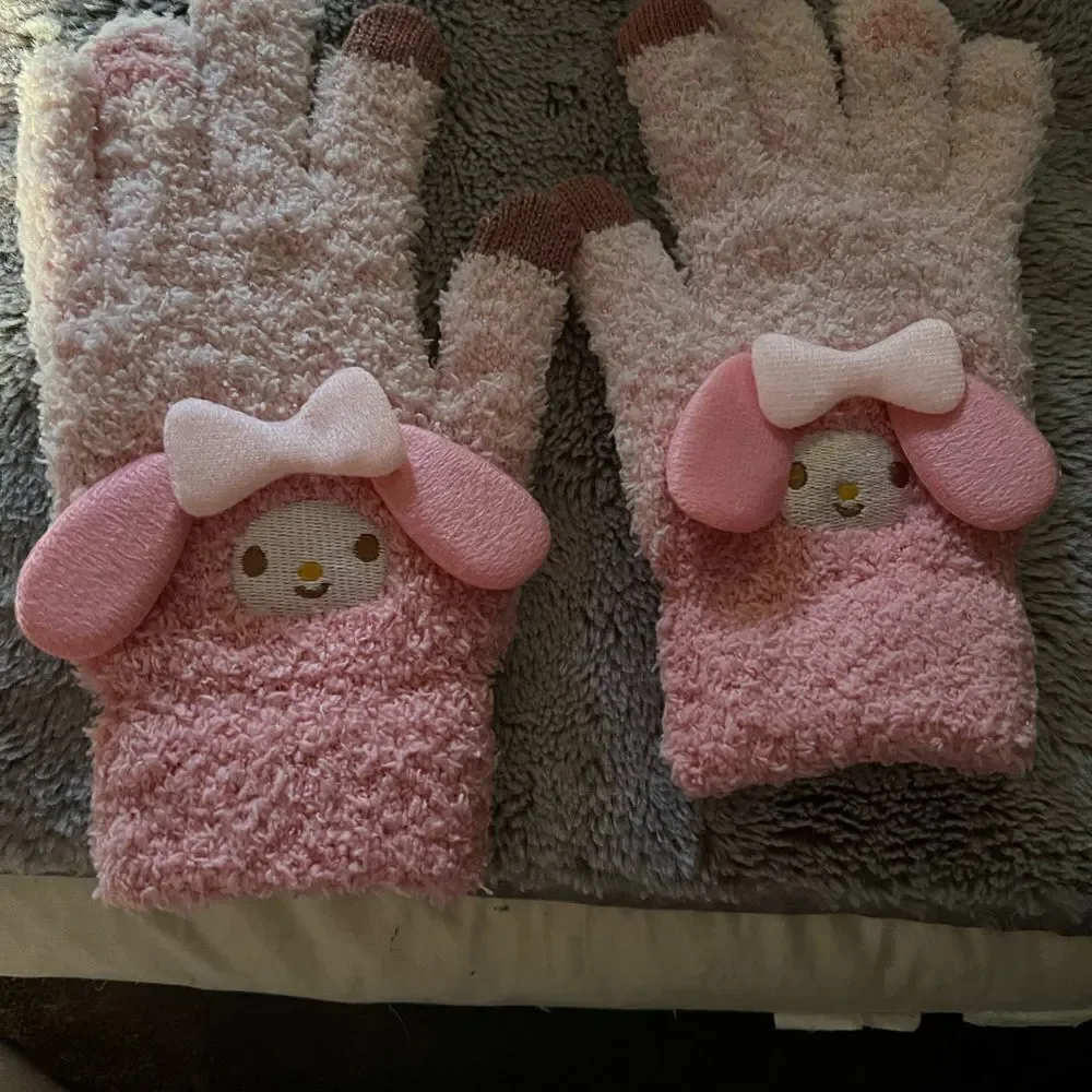 My Melody Plush Gloves